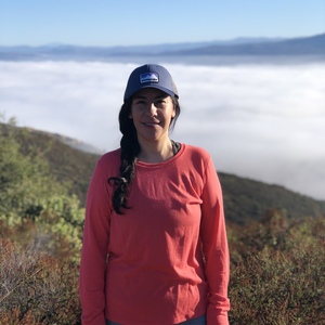 Esther Mata's avatar