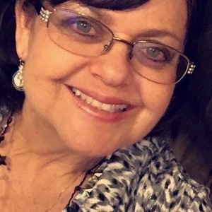 Mary Palazzolo Lovisa's avatar