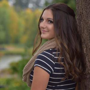 Lisa Bloodworth's avatar