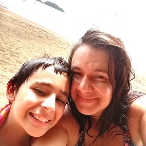 Andrea Vargas's avatar