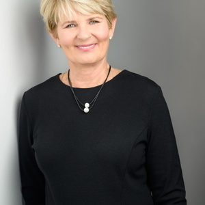 Ann McNamara Knight's avatar