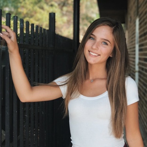 Courtney Anderson's avatar
