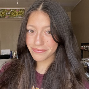 abigail hernandez's avatar