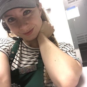 Mia Primavera's avatar