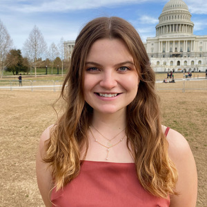 Emily Dolan's avatar