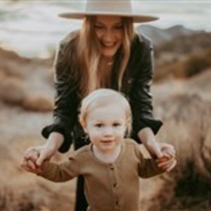Lauren Earley's avatar