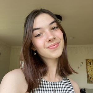 Eva Tomlinson's avatar