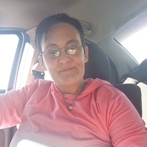 Mandi Persing's avatar
