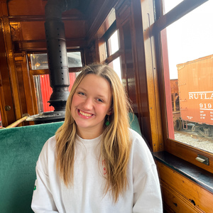 Emma Forry's avatar