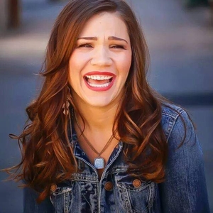 Merenda Voiss's avatar