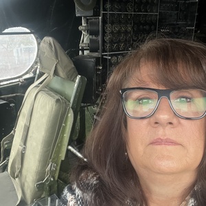 Nicolle Sanderson's avatar