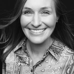 Lillian  Londer's avatar