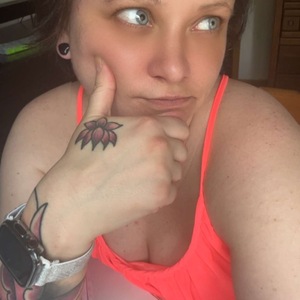 laura  hill's avatar