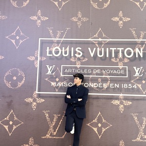 Dhwanit Sheth's avatar