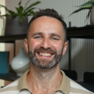 Thom McKiernan's avatar