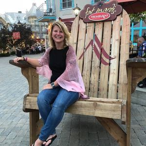 Amy Dykstra's avatar