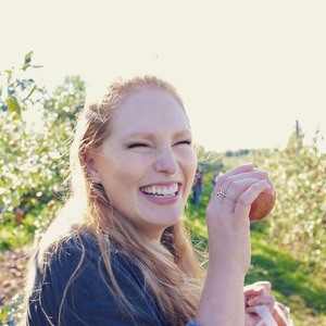 Colette Johnson's avatar