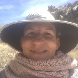 Holly Olivarez's avatar
