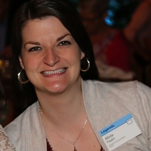 Alicia Paakh's avatar