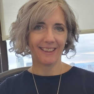 Julie Morris's avatar